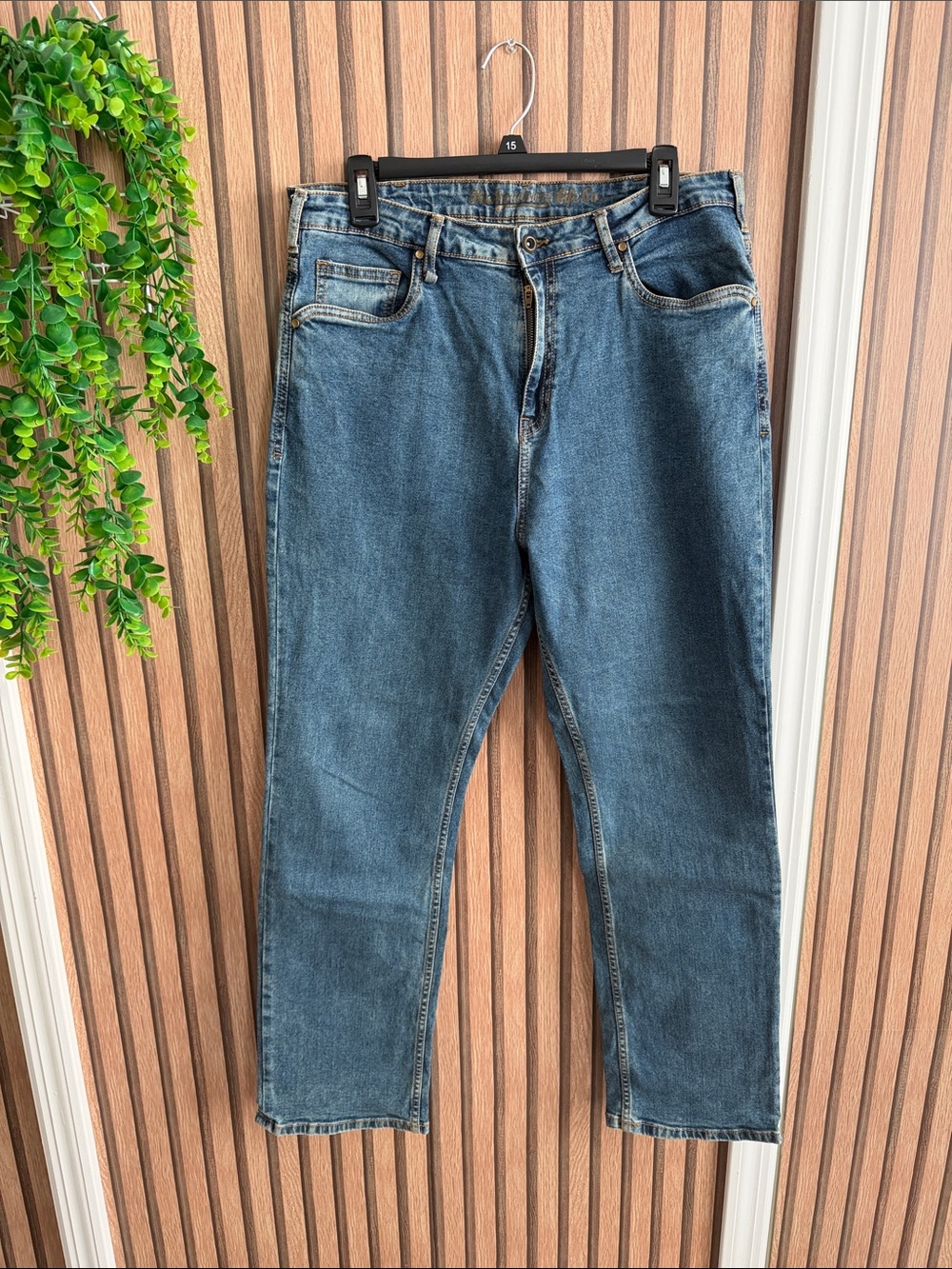 Men's Straight Fit Denim Jeans in Washed Blue